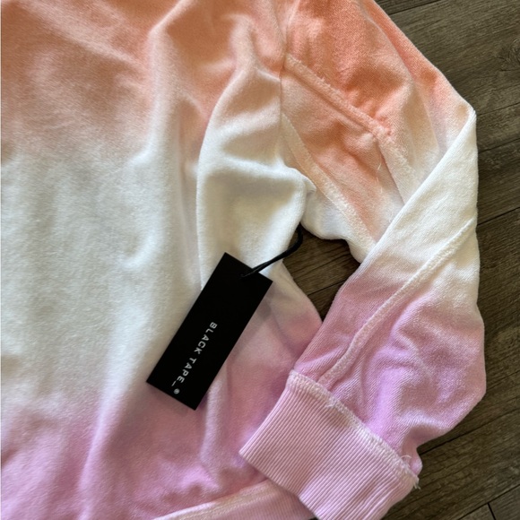 BLACK TAPE colorful top 🤍 - Picture 9 of 10